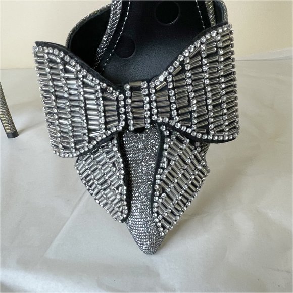 New Boden Embellished Heeled Court Shoes Metallic 38 - Picture 7 of 16
